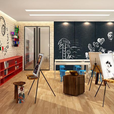 The Residences At Commonwealth By Century Properties Quezon City Ngoại thất bức ảnh