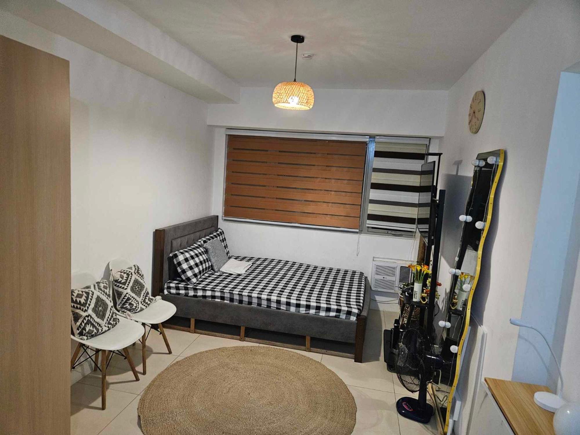 The Residences At Commonwealth By Century Properties Quezon City Ngoại thất bức ảnh